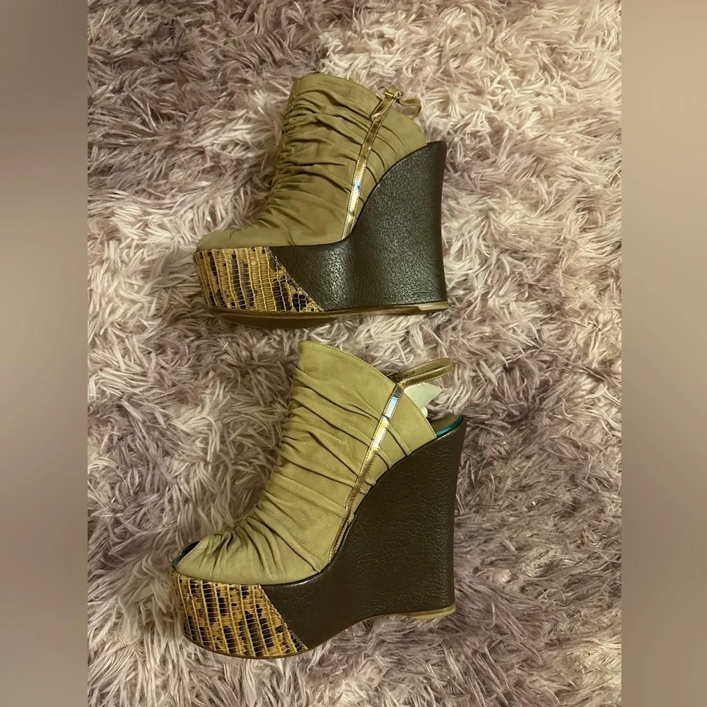 COPY - New Baldan Brown and Tan Leather Suede Peep Toe Sandal Wedges Size 38